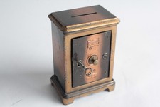 Ancienne tirelire Coffre-fort