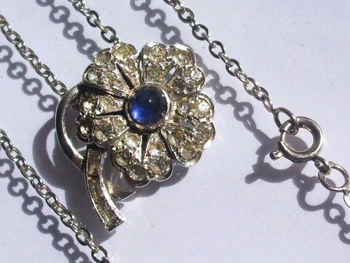 Joli pendentif floral - joli, ancien