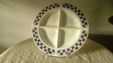 LUSTUCRU ASSIETTE A COMPARTIMENTS  EN FAIENCE  A.CARTIER-MILLON GRENOBLE*