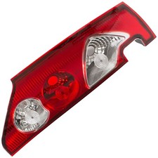 FEU ARRIÈRE ARRIÈRE GAUCHE