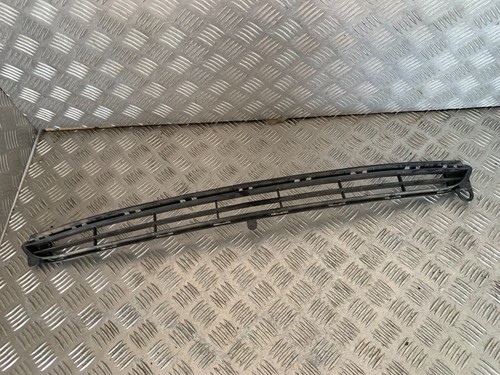 Grille pare choc bouclier - grille,