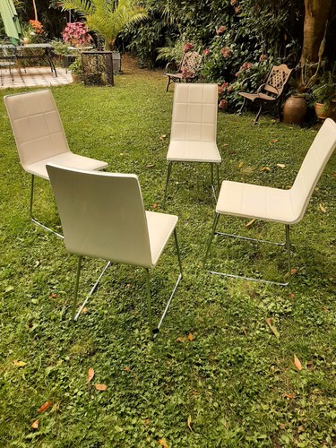 Chaises blanches modernes - 4,