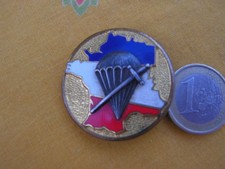 insigne   1 er bataillon de choc parachutiste drago pastille double   (r9)