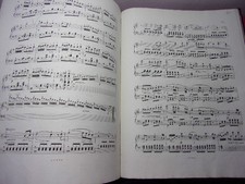 Musique / LIVRE DE PARTITIONS