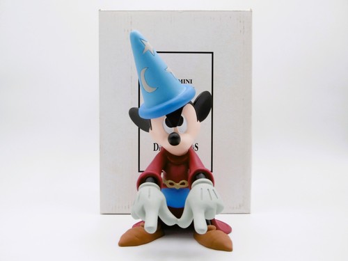 Rare figurine mickey mouse - rare,