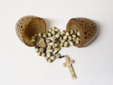 Rare Chapelet en os sculpté dans sa rare Boite Oeuf en corne XIXème siècle