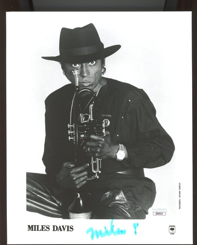 Miles davis autographed photo - davis,