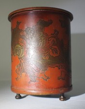 Pot pinceau fin période Meiji gravé à l'acide et finition laquée alliage de cuivre