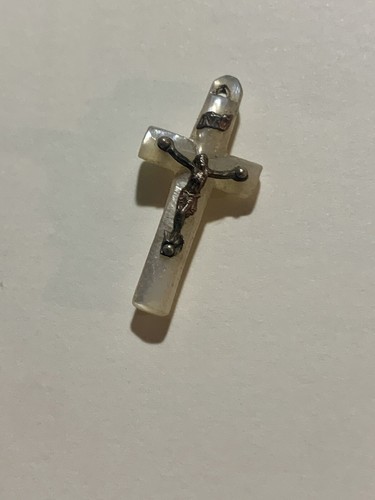 Pendentif petite croix christ - petite,