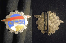 INSIGNE MILITAIRE – BASE
