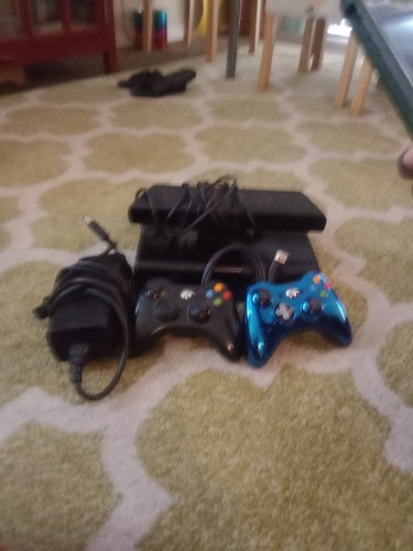 Box360 with kinect and 2 - with,