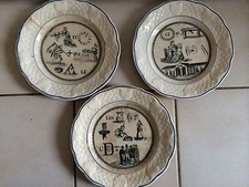  3 anciennes  Assiettes