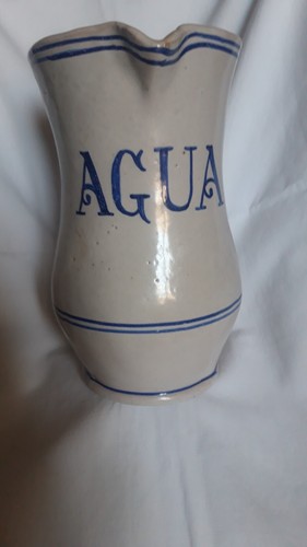 Beau pichet cruche pot eau - pot,