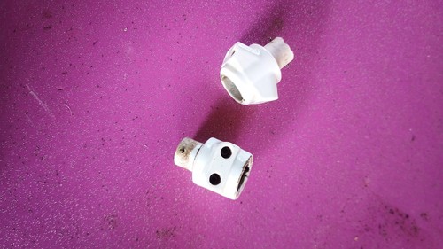 Douille voleuse porcelaine - voleuse, en