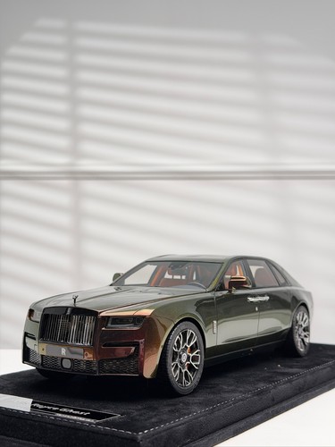 Rolls royce ghost - ghost, (chameleon)