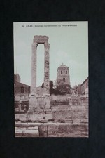 Carte Postale CPA ARLES - Colonne Corinthiennes du Théâtre Antique