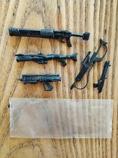  GI. Joe, héros sans frontières, lot armes noir, 1985, action figure Hasbro