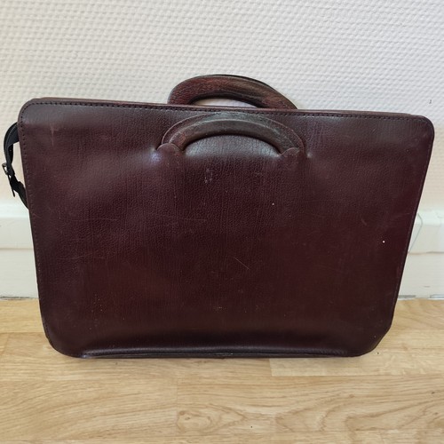 Porte documents sacoche cuir - /,
