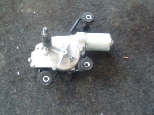 Moteur essuie glace arriere