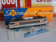 SNCF LOCOMOTIVE ELECTRIQUE BB 22201 ROCO  REF 04194S