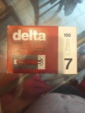 Chevilles Delta nylon  7