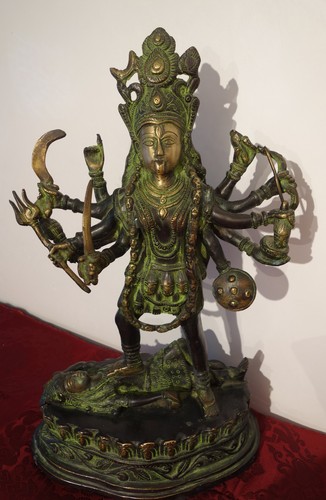 Grande statue déesse - de,