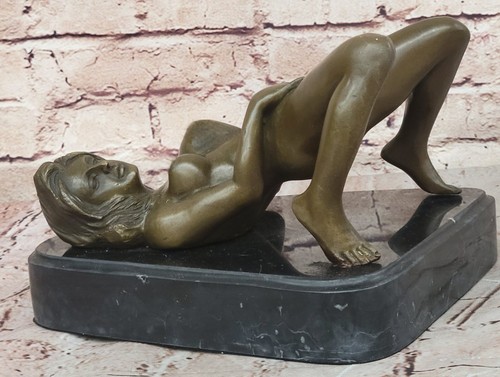 Statue sculpture bronze - en,