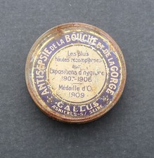 Boite publicitaire cachou - boite,