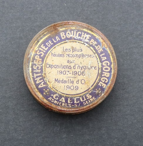 Boite publicitaire cachou - boite,