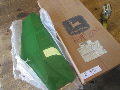 Nib john deere mower plastic - deere,