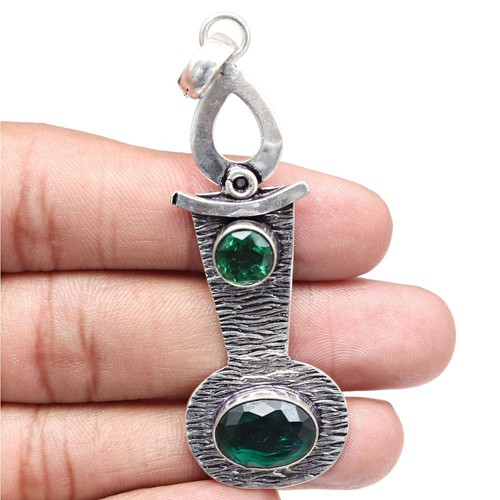 Pendentif pierre précieuse