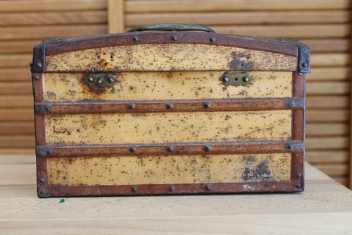 Ancienne boite tôle - ancienne,