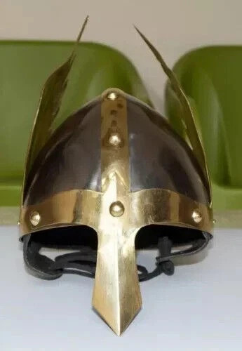 Viking winged helmet asterix - winged,