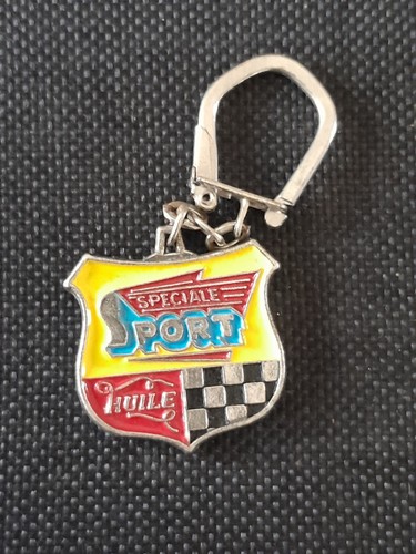 Porte clés ancien automobile - clés,