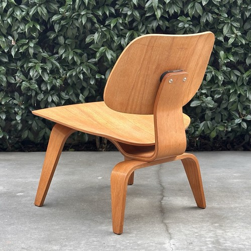 1951 eames lcw lounge - chair, in