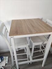 Ensemble table bar et 2 chaises hautes blanches