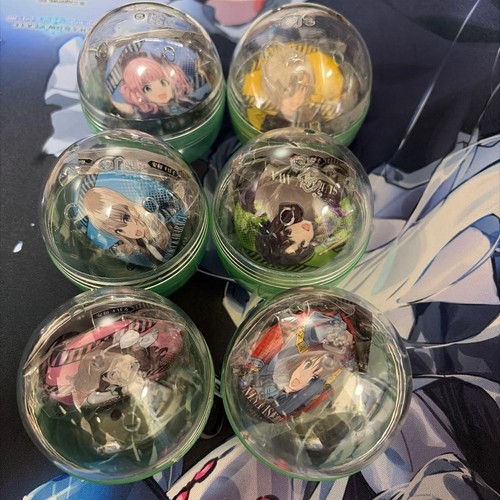 Badge canette capsule cry - de,