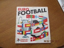 Album PANINI euro football 76/77 - INCOMPLET - manque 9 vignettes