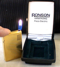 BRIQUET Ancien @ RONSON Varatronic @ Vintage Lighter Feuerzeug Accendino