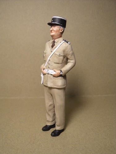 Figurine louis de funes - louis,