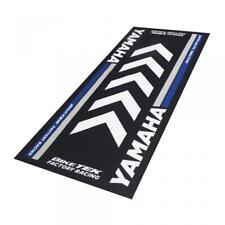 Tapis environnemental Biketek Garage Mat noir blanc gris bleu pour moto Yamaha