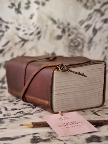 Carnet croquis cuir - de, en