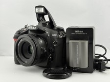 Boîtier Nikon D200 / YONGNUO