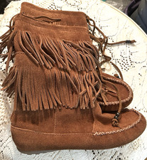 Minnetonka Moccasin 2-Layer