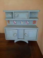 Ancien Petit Buffet En Bois Pour Poupée
