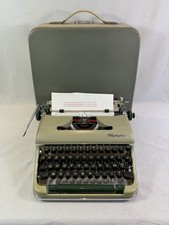 Machine à Écrire OLYMPIA SM4