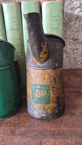 Ancien bidon dhuile en - ancien,