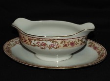   SAUCIERE Porcelaine Tchèque