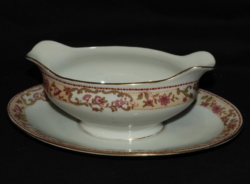 Sauciere porcelaine tchèque - ,