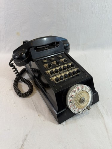 Téléphone ancien - téléphone, en